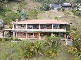 6 Bedroom Villa for sale in Cali, Valle Del Cauca, Cali