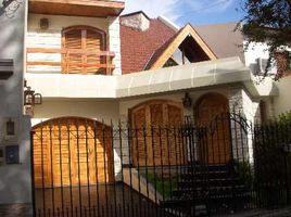 4 Bedroom House for sale in Lanus, Buenos Aires, Lanus