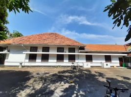 8 Bedroom House for sale in Siloam Hospitals Surabaya, Gubeng, Gubeng