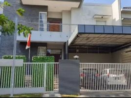 5 Kamar Rumah for sale in Surabaya, East Jawa, Wiyung, Surabaya