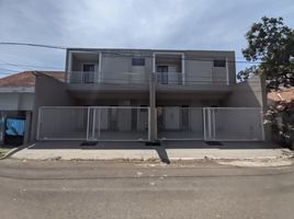Maison 4 chambre à vendre à Gunung Anyar, East Jawa, Gunung Anyar
