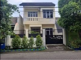 4 Kamar Rumah for sale in Gayungan, Surabaya, Gayungan