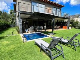 Villa 4 chambre à vendre à Valle De Bravo, Mexico, Valle De Bravo