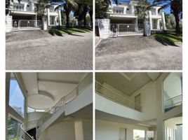 6 Bedroom House for sale in Dukuhpakis, Surabaya, Dukuhpakis