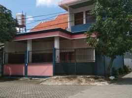4 Habitación Villa en venta en Wiyung, East Jawa, Wiyung