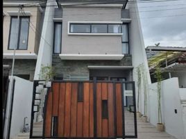 3 Habitación Villa en venta en Rungkut, East Jawa, Rungkut