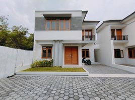 Villa 4 chambre à vendre à Gamping, Yogyakarta, Gamping