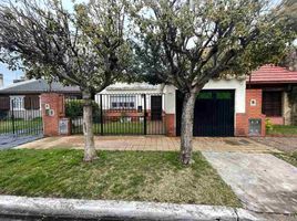 2 Bedroom House for sale in Quilmes, Buenos Aires, Quilmes