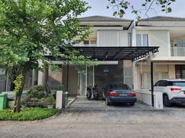 4 Habitación Villa en venta en Wiyung, East Jawa, Wiyung
