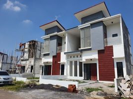 2 Kamar Rumah for sale in Klojen, Malang Regency, Klojen