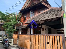 4 Kamar Rumah for sale in Sumurbandung, Bandung, Sumurbandung