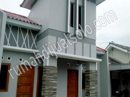 3 Kamar Vila for sale in Karanganyar, Jawa Tengah, Colomadu, Karanganyar