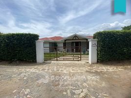 3 Bedroom House for sale in Pinchote, Santander, Pinchote