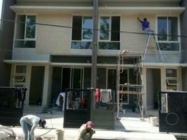 4 Habitación Casa en venta en Tambaksari, East Jawa, Tambaksari