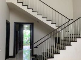 4 Habitación Villa en venta en Tambaksari, East Jawa, Tambaksari