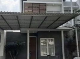 4 Habitación Casa en venta en Wiyung, East Jawa, Wiyung
