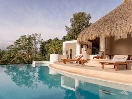 7 Bedroom House for sale in Jose Azueta, Guerrero, Jose Azueta