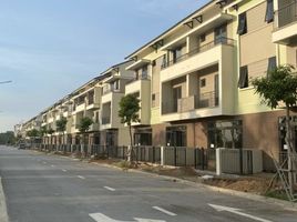 3 Bedroom Townhouse for sale in Phu Chan, Tu Son, Phu Chan