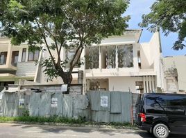 5 Bedroom House for sale in Lakarsantri, East Jawa, Lakarsantri