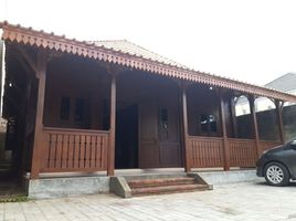 4 Schlafzimmer Haus zu verkaufen in Mlati, Yogyakarta, Mlati