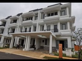 5 Bedroom Villa for sale in Cipondoh, Tangerang, Cipondoh