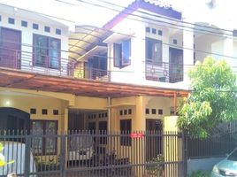 6 Bedroom House for sale in Medistra Hospital, Mampang Prapatan, Kebayoran Lama