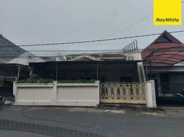 6 Bedroom House for sale in Dukuhpakis, Surabaya, Dukuhpakis