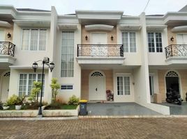 4 Kamar Vila for sale in Pamulang, Tangerang, Pamulang