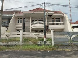 10 Habitación Villa en venta en Dukuhpakis, East Jawa, Dukuhpakis