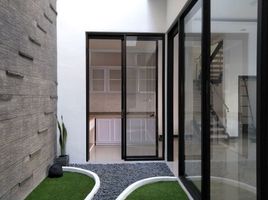 4 Schlafzimmer Haus zu verkaufen in Mulyorejo, East Jawa, Mulyorejo, Surabaya, East Jawa