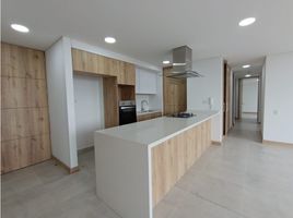 3 Bedroom Apartment for sale in Cali, Valle Del Cauca, Cali