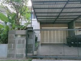 4 Bedroom House for rent in East Jawa, Lakarsantri, Surabaya, East Jawa