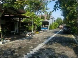 3 Kamar Vila for sale in Gunung Anyar, East Jawa, Gunung Anyar
