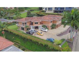 5 Bedroom House for sale in Antioquia, Envigado, Antioquia