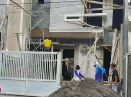 5 Habitación Villa en venta en Sukolilo, East Jawa, Sukolilo