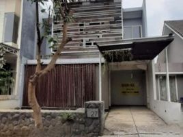 4 Kamar Vila for sale in Lakarsantri, East Jawa, Lakarsantri, Surabaya, East Jawa, Indonesia