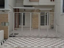 4 Habitación Villa en venta en Sukolilo, East Jawa, Sukolilo