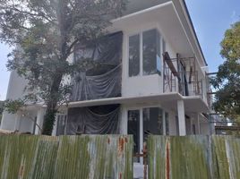 4 Schlafzimmer Haus zu verkaufen in Benowo, East Jawa, Benowo