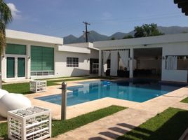 4 Habitación Casa en venta en Santiago, Nuevo León, Santiago, Nuevo León