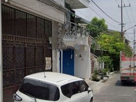 4 Bedroom House for sale in Dukuhpakis, Surabaya, Dukuhpakis