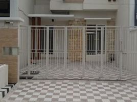 4 Habitación Villa en venta en Mulyorejo, East Jawa, Mulyorejo