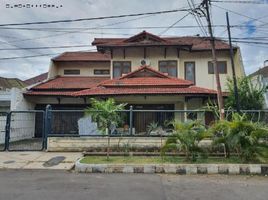 3 Bedroom Villa for sale in Wonocolo, Surabaya, Wonocolo