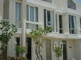 2 Schlafzimmer Villa zu verkaufen in Lakarsantri, East Jawa, Lakarsantri