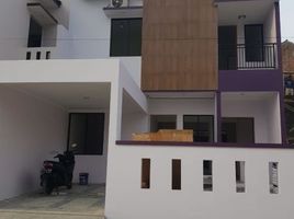 4 Bedroom House for sale in Ciledug, Tangerang, Ciledug