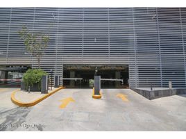 487 m² Office for sale in Mexico, Huixquilucan, Mexico
