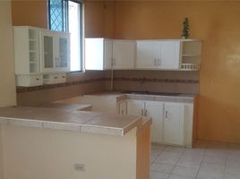 2 Bedroom House for sale in Manta, Manabi, Manta, Manta