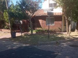 3 Bedroom House for sale in Moron, Buenos Aires, Moron