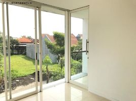 3 Schlafzimmer Villa zu verkaufen in Lakarsantri, East Jawa, Lakarsantri