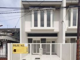 4 Bedroom House for sale in Kenjeran, Surabaya, Kenjeran