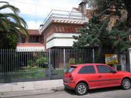 5 Bedroom House for sale in Moron, Buenos Aires, Moron